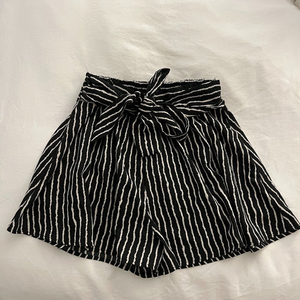 Cute Stripped Shorts